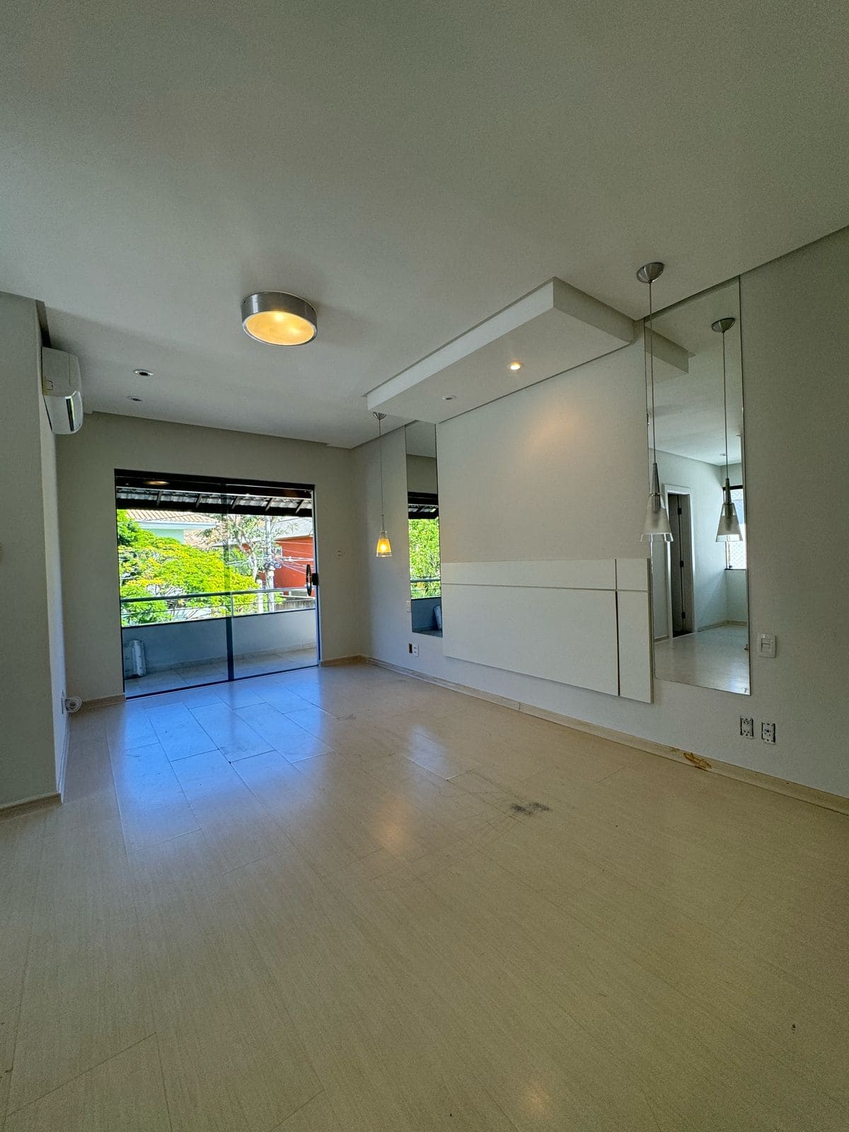 WhatsApp Image 2025-03-31 at 15.58.09 (2)