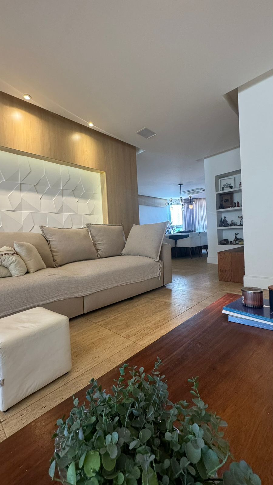 WhatsApp Image 2025-11-04 at 10.20.23 (1)